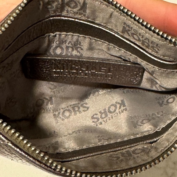 Michael Kors Hamilton Quilted Card/Cash Wristlet - Picture 7 of 10